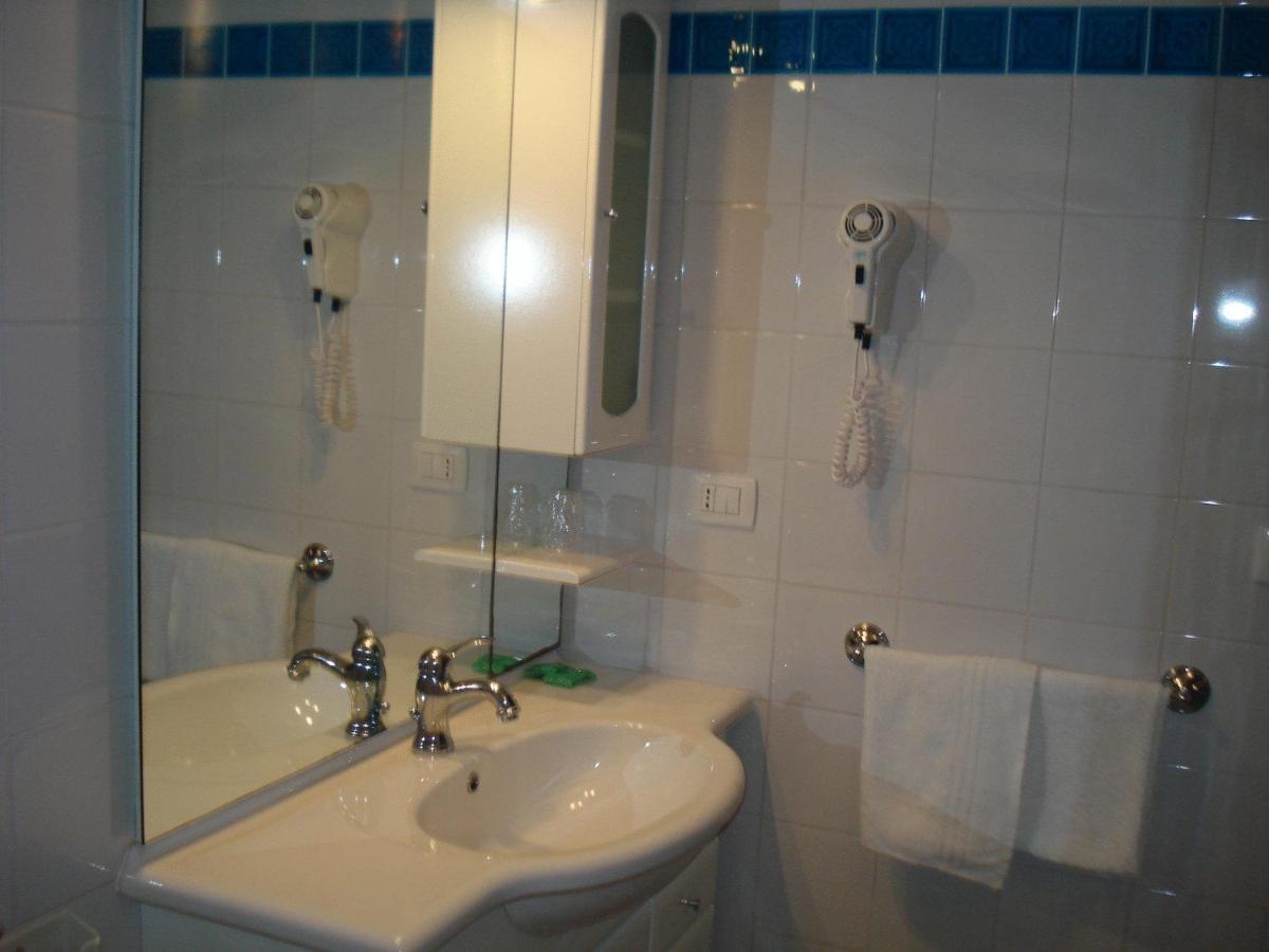 La Lampara Hotel Golfo Aranci